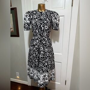 Vintage Gaucho Pants Outfit Set Womens Size 6 Petites Black White Floral